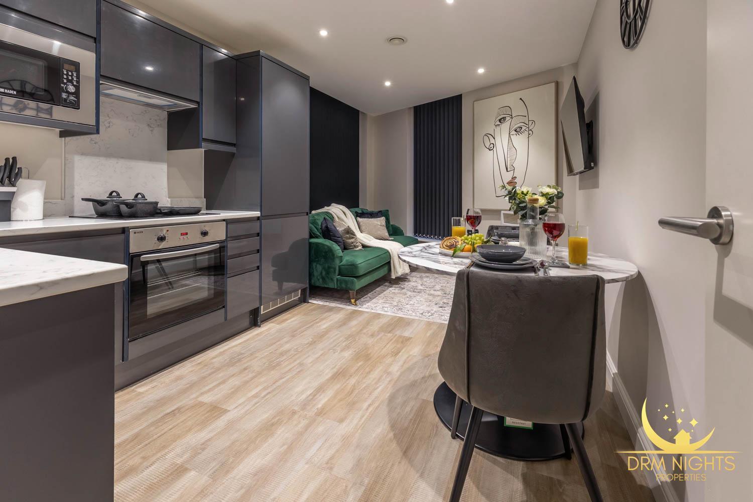 Modern 1-Bedroom Apartment In Leeds City Centre Sleeps 2 Central Station Exterior foto