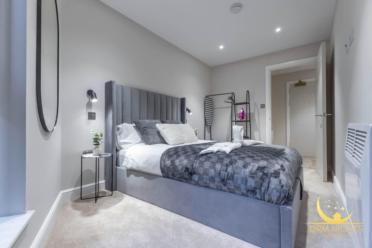 Modern 1-Bedroom Apartment In Leeds City Centre Sleeps 2 Central Station Exterior foto