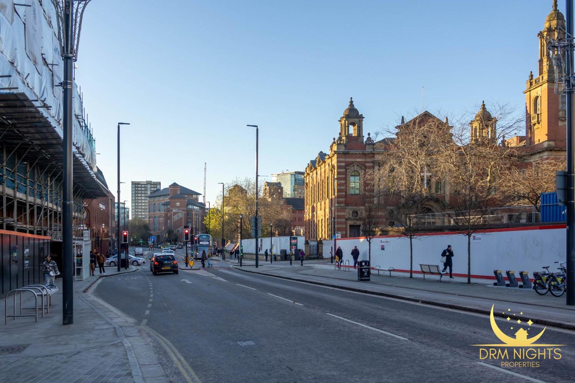 Modern 1-Bedroom Apartment In Leeds City Centre Sleeps 2 Central Station Exterior foto